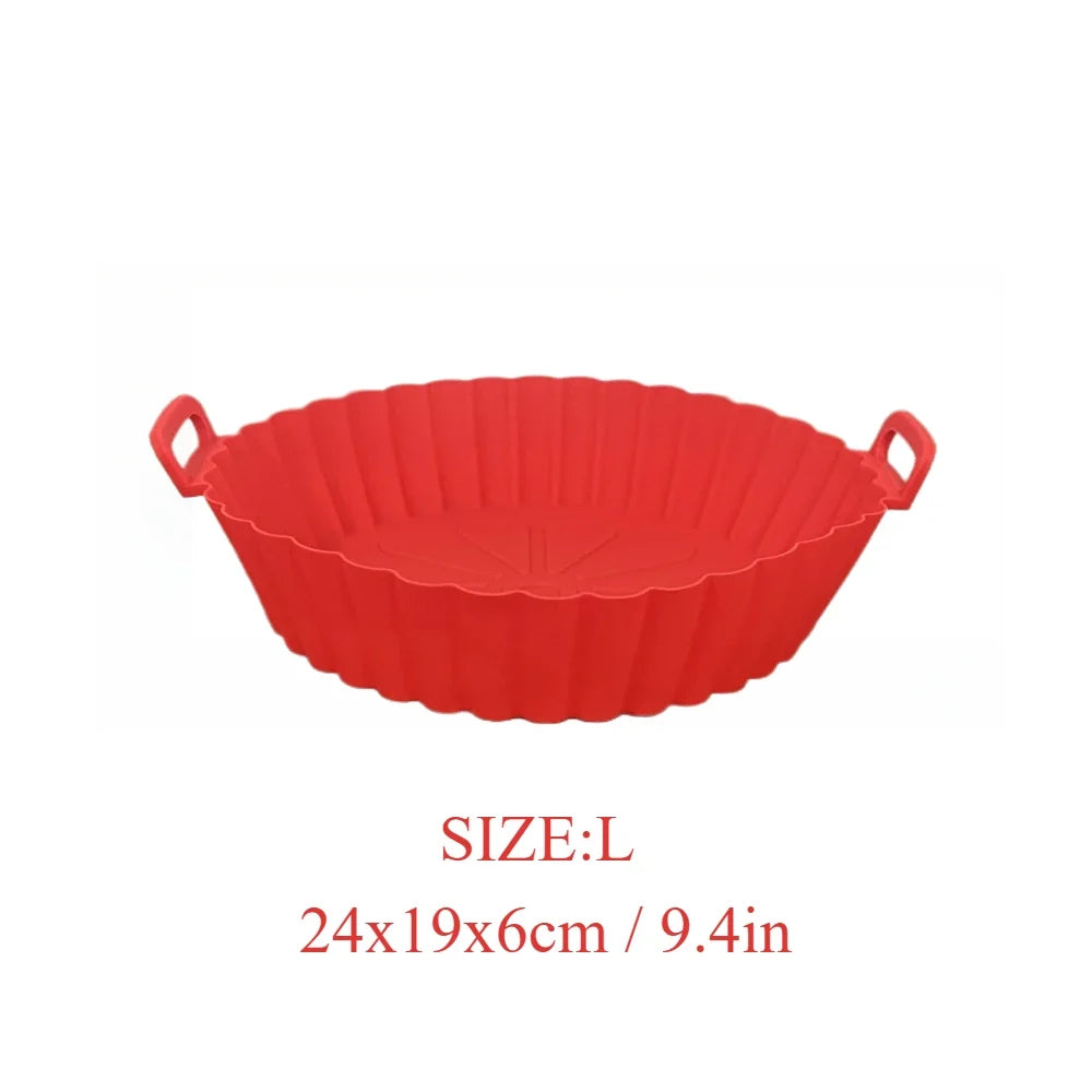Mantén más limpia tu Air Fryer con el Molde de Silicona Reutilizable Linden™. Antiadherente, lavable, con asas y disponible en tamaños M y L.
