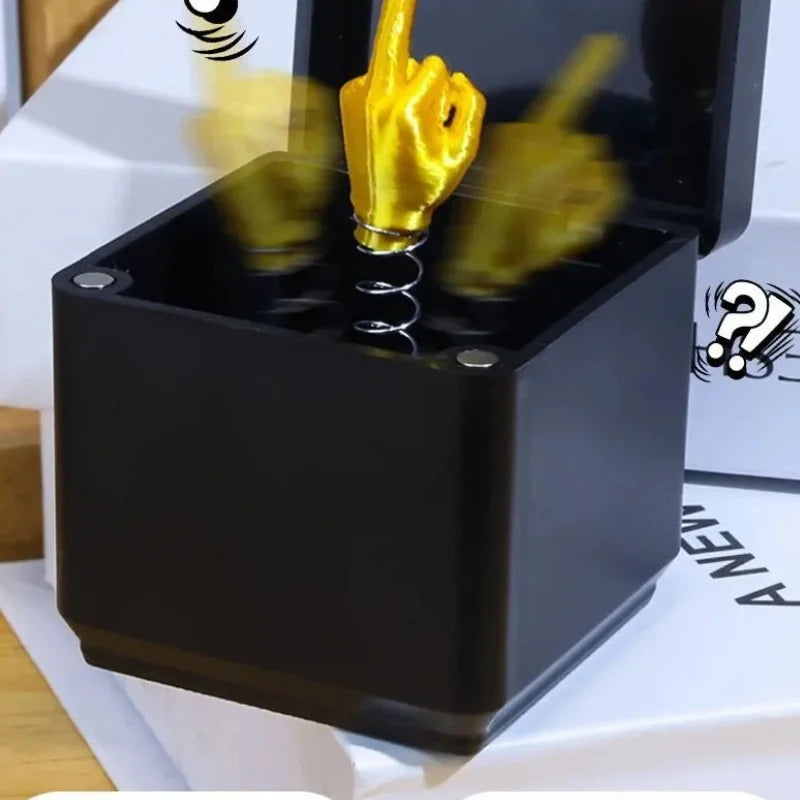 Caja de Broma con Dedo Medio Linden