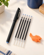 Juego de pluma, cinco repuestos de tinta y sujetador para cuadernos reutilizables; no incluye libros.